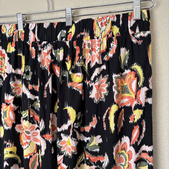 Torrid 3X Boho Floral Printed Pull-On Wide Leg Pant - Picture 9 of 10